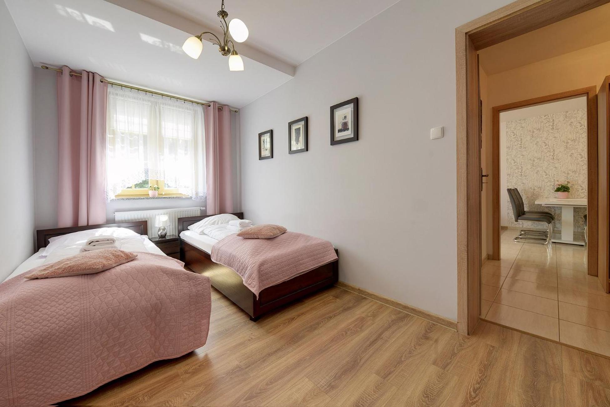 Apartamenty Sun Seasons 24 - Podgorze ชกลาร์สกา ปอเรมบา ภายนอก รูปภาพ