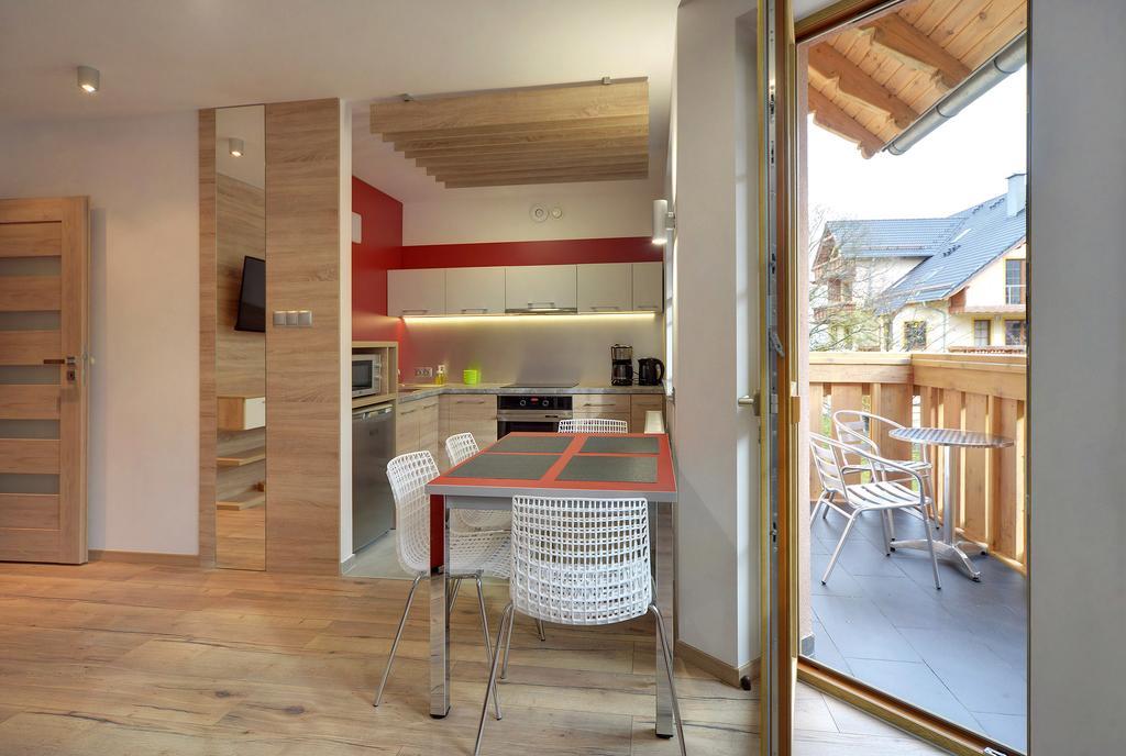 Apartamenty Sun Seasons 24 - Podgorze ชกลาร์สกา ปอเรมบา ภายนอก รูปภาพ
