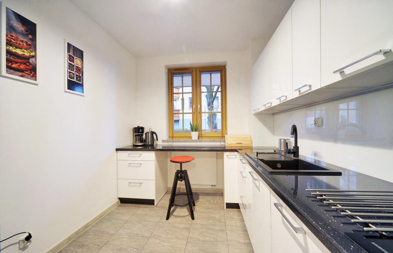 Apartamenty Sun Seasons 24 - Podgorze ชกลาร์สกา ปอเรมบา ภายนอก รูปภาพ
