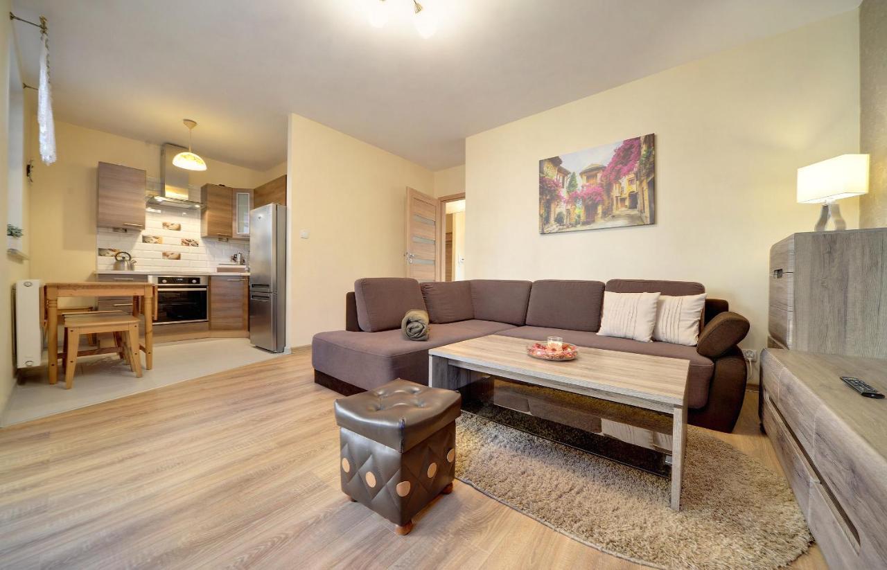Apartamenty Sun Seasons 24 - Podgorze ชกลาร์สกา ปอเรมบา ภายนอก รูปภาพ